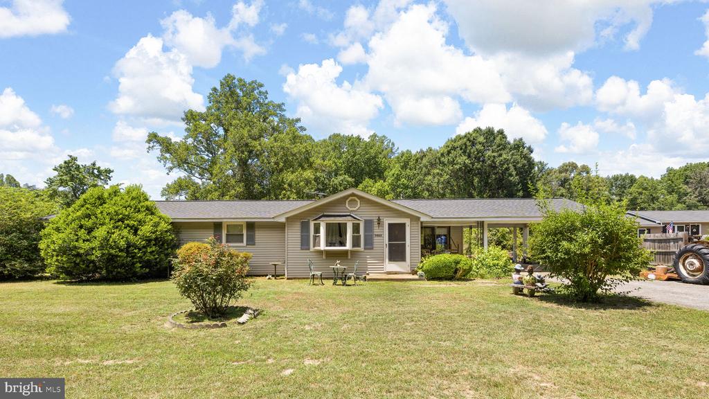 9860 RED HILL RD, SPOTSYLVANIA, Virginia 22553, 4 Bedrooms Bedrooms, ,2 BathroomsBathrooms,Residential,9860 RED HILL RD,VASP2043442 MLS # VASP2043442 9860 RED HILL RD, SPOTSYLVANIA, Virginia 22553, 4 Bedrooms Bedrooms, ,2 BathroomsBathrooms,Residential,9860 RED HILL RD,VASP2043442 MLS # VASP2043442