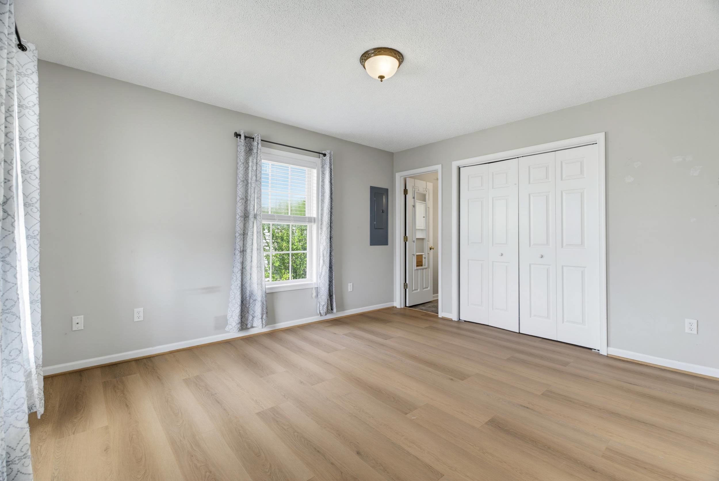 358 S DELPHINE AVE, WAYNESBORO, Virginia 22980, 3 Bedrooms Bedrooms, ,2 BathroomsBathrooms,Residential,358 S DELPHINE AVE,679066 MLS # 679066 358 S DELPHINE AVE, WAYNESBORO, Virginia 22980, 3 Bedrooms Bedrooms, ,2 BathroomsBathrooms,Residential,358 S DELPHINE AVE,679066 MLS # 679066