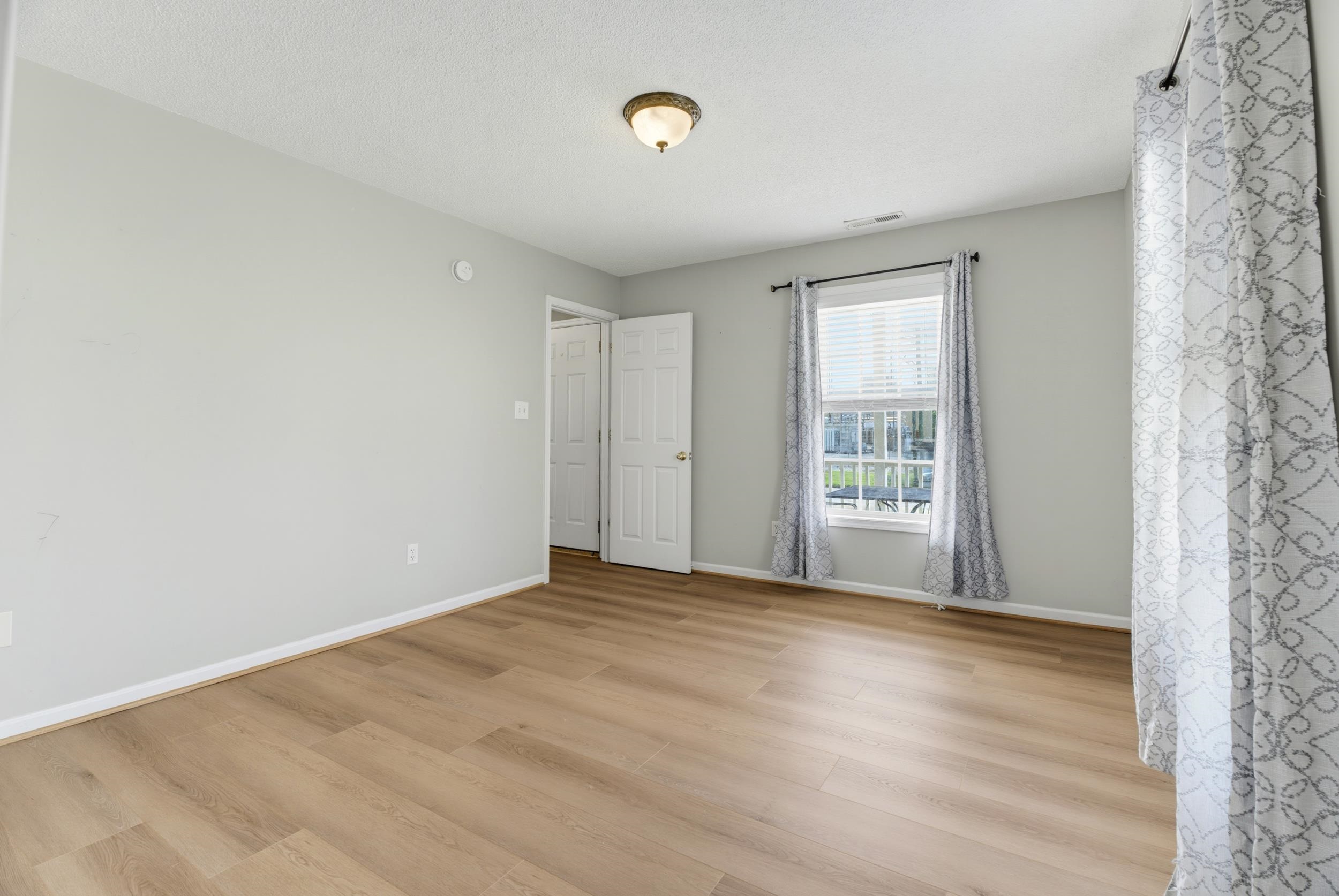 358 S DELPHINE AVE, WAYNESBORO, Virginia 22980, 3 Bedrooms Bedrooms, ,2 BathroomsBathrooms,Residential,358 S DELPHINE AVE,679066 MLS # 679066 358 S DELPHINE AVE, WAYNESBORO, Virginia 22980, 3 Bedrooms Bedrooms, ,2 BathroomsBathrooms,Residential,358 S DELPHINE AVE,679066 MLS # 679066