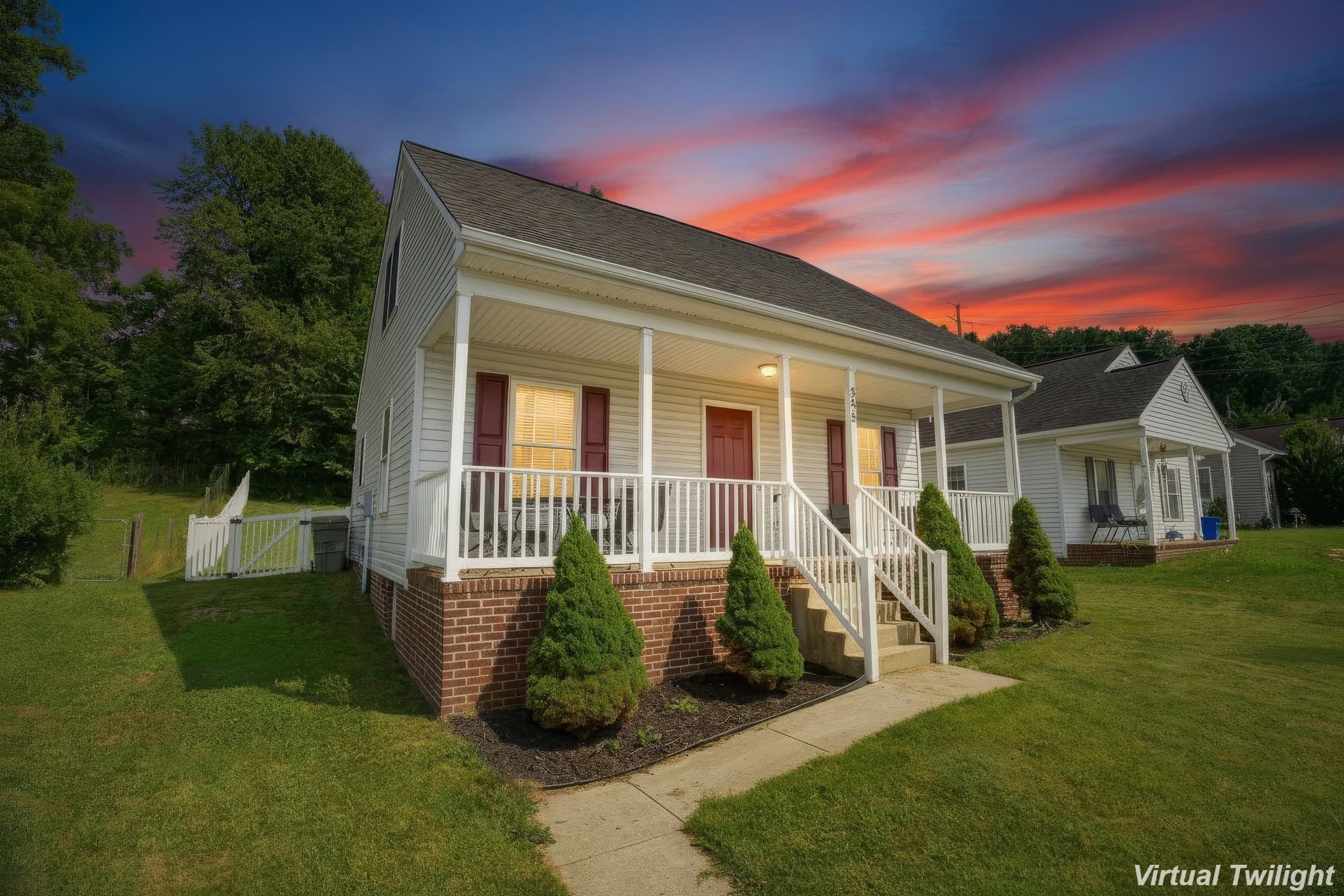 358 S DELPHINE AVE, WAYNESBORO, Virginia 22980, 3 Bedrooms Bedrooms, ,2 BathroomsBathrooms,Residential,358 S DELPHINE AVE,679066 MLS # 679066 358 S DELPHINE AVE, WAYNESBORO, Virginia 22980, 3 Bedrooms Bedrooms, ,2 BathroomsBathrooms,Residential,358 S DELPHINE AVE,679066 MLS # 679066
