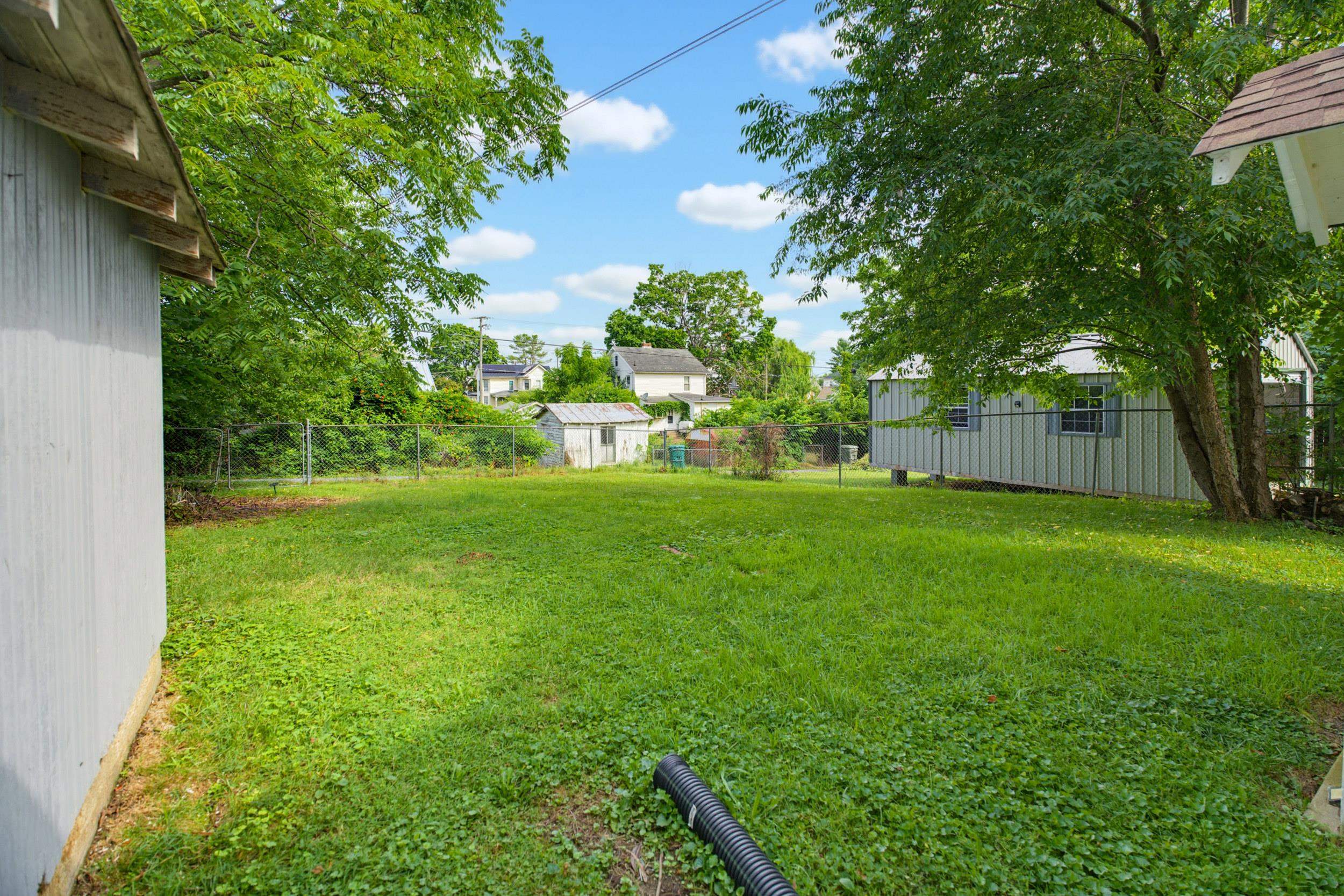 551 HIGHLAND AVE, WAYNESBORO, Virginia 22980, 2 Bedrooms Bedrooms, ,2 BathroomsBathrooms,Residential,551 HIGHLAND AVE,679068 MLS # 679068 551 HIGHLAND AVE, WAYNESBORO, Virginia 22980, 2 Bedrooms Bedrooms, ,2 BathroomsBathrooms,Residential,551 HIGHLAND AVE,679068 MLS # 679068