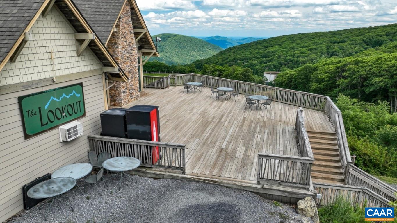 740 LAURELWOOD CONDOS, WINTERGREEN, Virginia 22967, 2 Bedrooms Bedrooms, ,2 BathroomsBathrooms,Residential,740 LAURELWOOD CONDOS,679076 MLS # 679076 740 LAURELWOOD CONDOS, WINTERGREEN, Virginia 22967, 2 Bedrooms Bedrooms, ,2 BathroomsBathrooms,Residential,740 LAURELWOOD CONDOS,679076 MLS # 679076