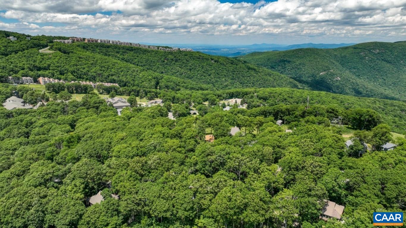 740 LAURELWOOD CONDOS, WINTERGREEN, Virginia 22967, 2 Bedrooms Bedrooms, ,2 BathroomsBathrooms,Residential,740 LAURELWOOD CONDOS,679076 MLS # 679076 740 LAURELWOOD CONDOS, WINTERGREEN, Virginia 22967, 2 Bedrooms Bedrooms, ,2 BathroomsBathrooms,Residential,740 LAURELWOOD CONDOS,679076 MLS # 679076