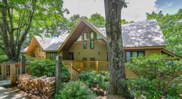 740 LAURELWOOD CONDOS, WINTERGREEN, Virginia 22967, 2 Bedrooms Bedrooms, ,2 BathroomsBathrooms,Residential,740 LAURELWOOD CONDOS,679076 MLS # 679076