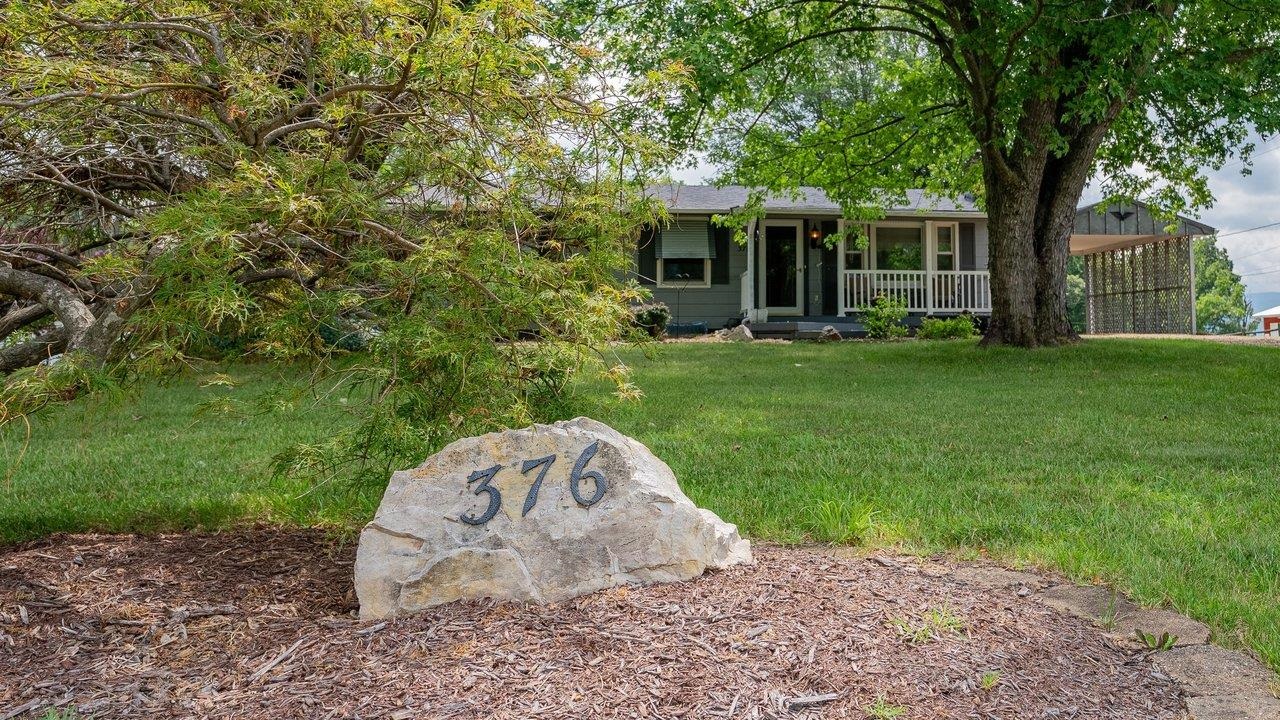 376 BLOOMER SPRINGS RD, MCGAHEYSVILLE, Virginia 22840, 3 Bedrooms Bedrooms, ,2 BathroomsBathrooms,Residential,376 BLOOMER SPRINGS RD,679079 MLS # 679079