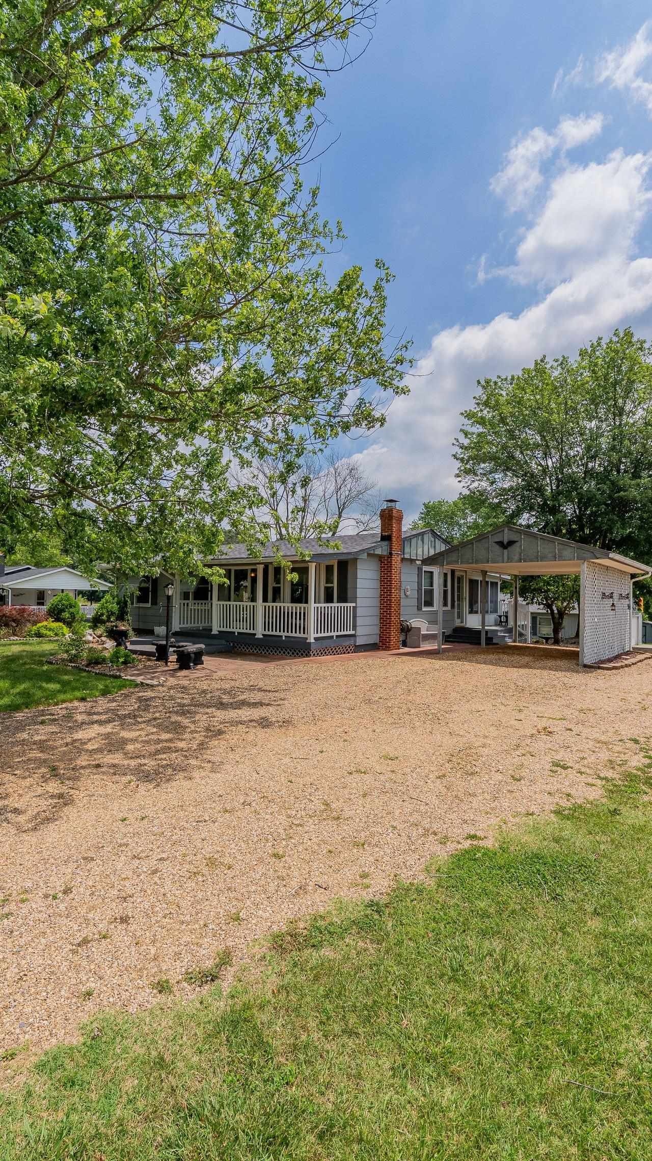 376 BLOOMER SPRINGS RD, MCGAHEYSVILLE, Virginia 22840, 3 Bedrooms Bedrooms, ,2 BathroomsBathrooms,Residential,376 BLOOMER SPRINGS RD,679079 MLS # 679079