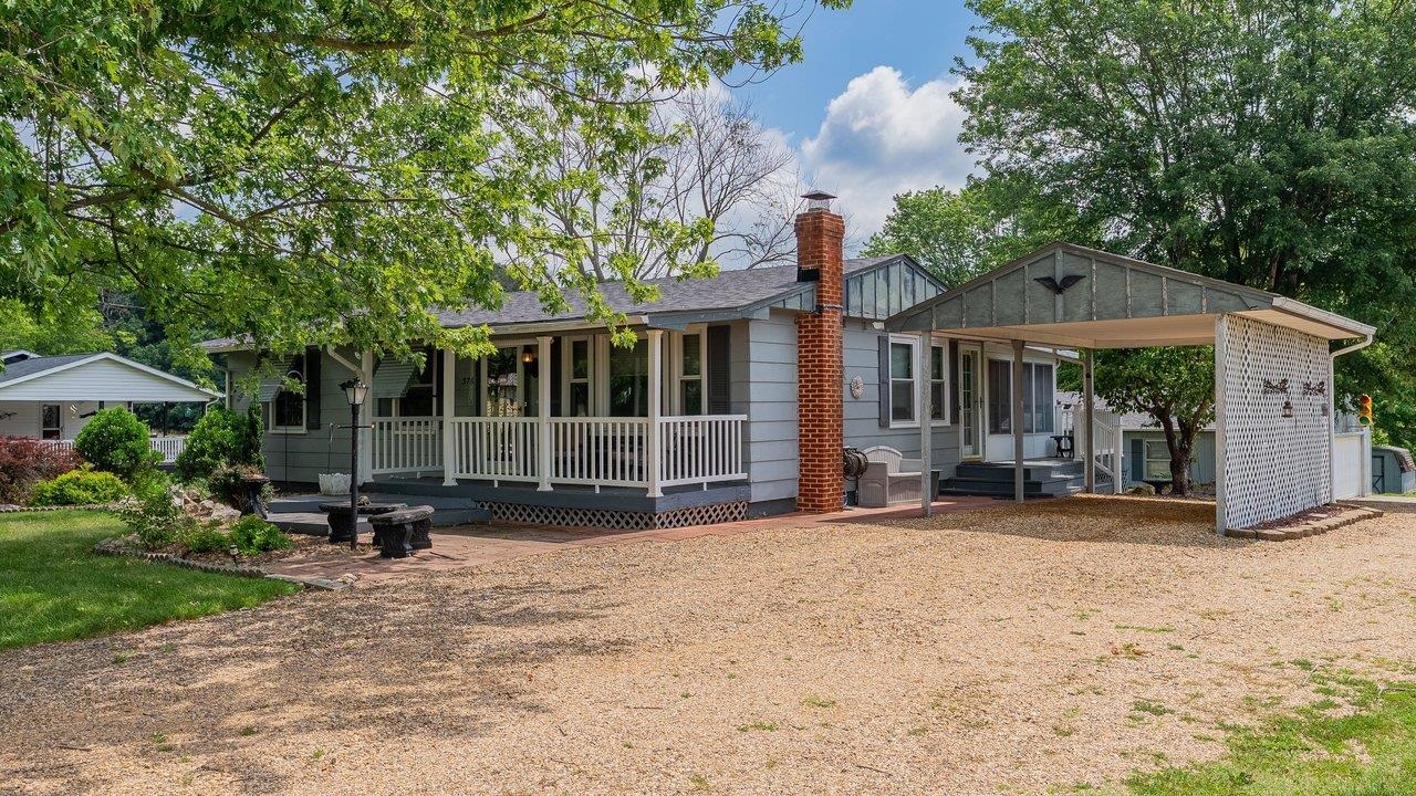 376 BLOOMER SPRINGS RD, MCGAHEYSVILLE, Virginia 22840, 3 Bedrooms Bedrooms, ,2 BathroomsBathrooms,Residential,376 BLOOMER SPRINGS RD,679079 MLS # 679079