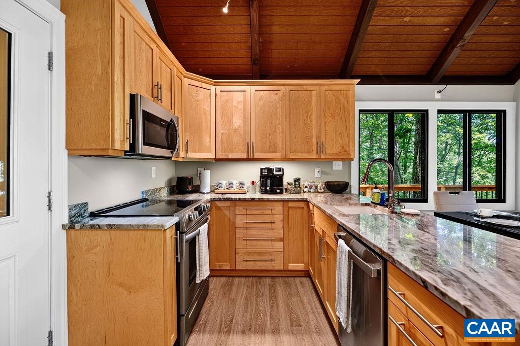 93 SQUIRREL TREE LN, WINTERGREEN RESORT, Virginia 22967, 3 Bedrooms Bedrooms, ,2 BathroomsBathrooms,Residential,93 SQUIRREL TREE LN,679080 MLS # 679080 93 SQUIRREL TREE LN, WINTERGREEN RESORT, Virginia 22967, 3 Bedrooms Bedrooms, ,2 BathroomsBathrooms,Residential,93 SQUIRREL TREE LN,679080 MLS # 679080