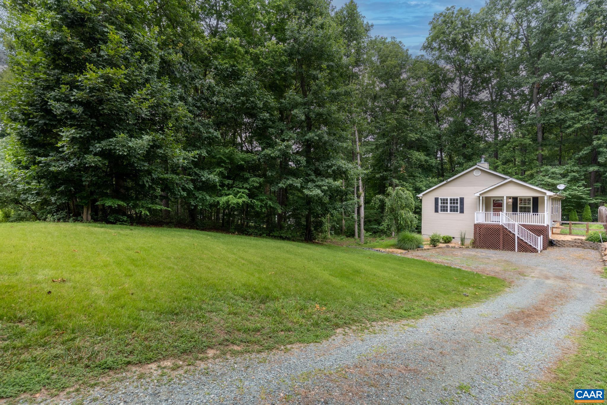 64 FERNDALE DR, LOUISA, Virginia 23093, 3 Bedrooms Bedrooms, ,2 BathroomsBathrooms,Residential,64 FERNDALE DR,679083 MLS # 679083 64 FERNDALE DR, LOUISA, Virginia 23093, 3 Bedrooms Bedrooms, ,2 BathroomsBathrooms,Residential,64 FERNDALE DR,679083 MLS # 679083
