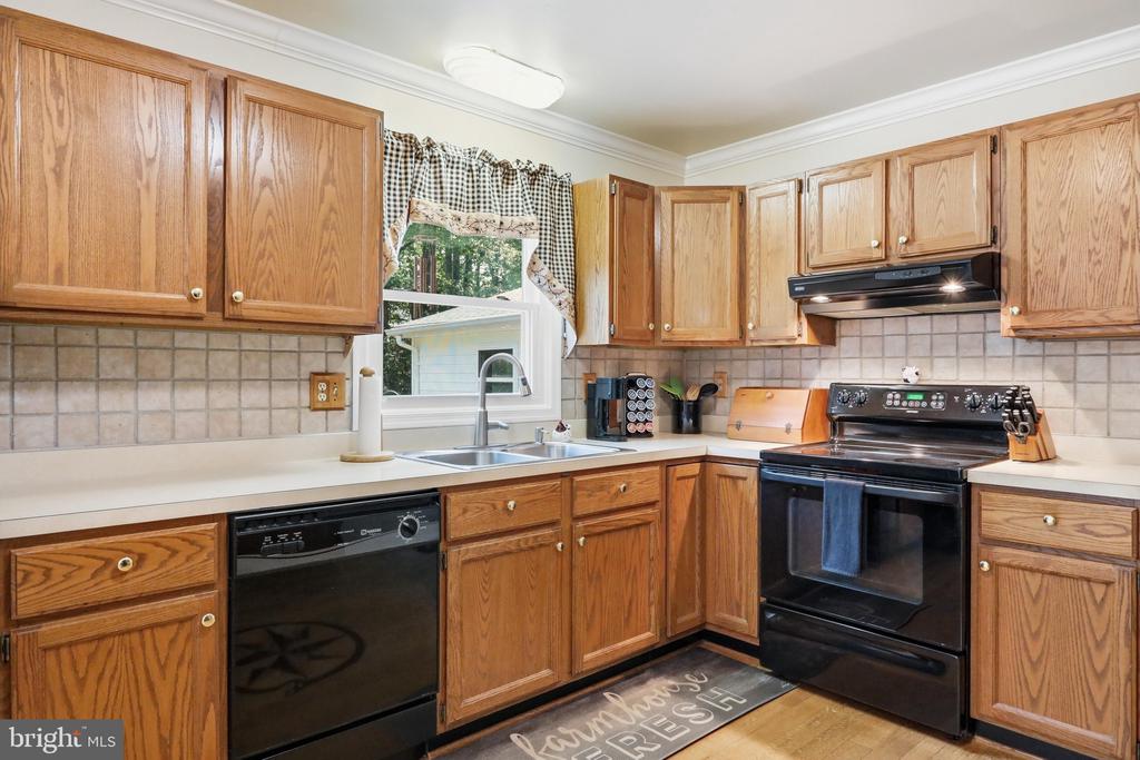 13355 JESTER CT, BEALETON, Virginia 22712, 3 Bedrooms Bedrooms, ,3 BathroomsBathrooms,Residential,13355 JESTER CT,VAFQ2022240 MLS # VAFQ2022240