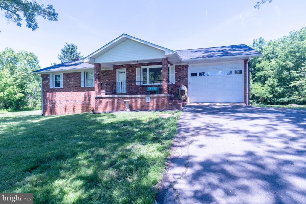 15122 HALL ST, CULPEPER, Virginia 22701, 3 Bedrooms Bedrooms, ,3 BathroomsBathrooms,Residential,15122 HALL ST,VACU2013920 MLS # VACU2013920 15122 HALL ST, CULPEPER, Virginia 22701, 3 Bedrooms Bedrooms, ,3 BathroomsBathrooms,Residential,15122 HALL ST,VACU2013920 MLS # VACU2013920