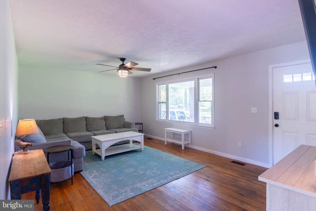 15122 HALL ST, CULPEPER, Virginia 22701, 3 Bedrooms Bedrooms, ,3 BathroomsBathrooms,Residential,15122 HALL ST,VACU2013920 MLS # VACU2013920 15122 HALL ST, CULPEPER, Virginia 22701, 3 Bedrooms Bedrooms, ,3 BathroomsBathrooms,Residential,15122 HALL ST,VACU2013920 MLS # VACU2013920