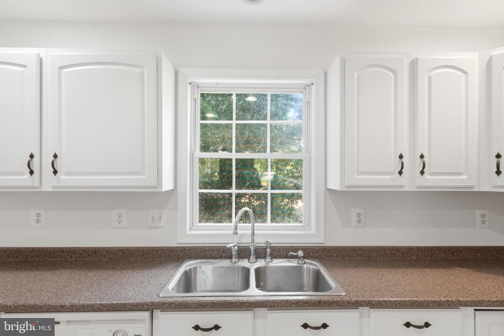 102 WAKEFIELD DR, LOCUST GROVE, Virginia 22508, 4 Bedrooms Bedrooms, ,3 BathroomsBathrooms,Residential,102 WAKEFIELD DR,VAOR2014532 MLS # VAOR2014532 102 WAKEFIELD DR, LOCUST GROVE, Virginia 22508, 4 Bedrooms Bedrooms, ,3 BathroomsBathrooms,Residential,102 WAKEFIELD DR,VAOR2014532 MLS # VAOR2014532