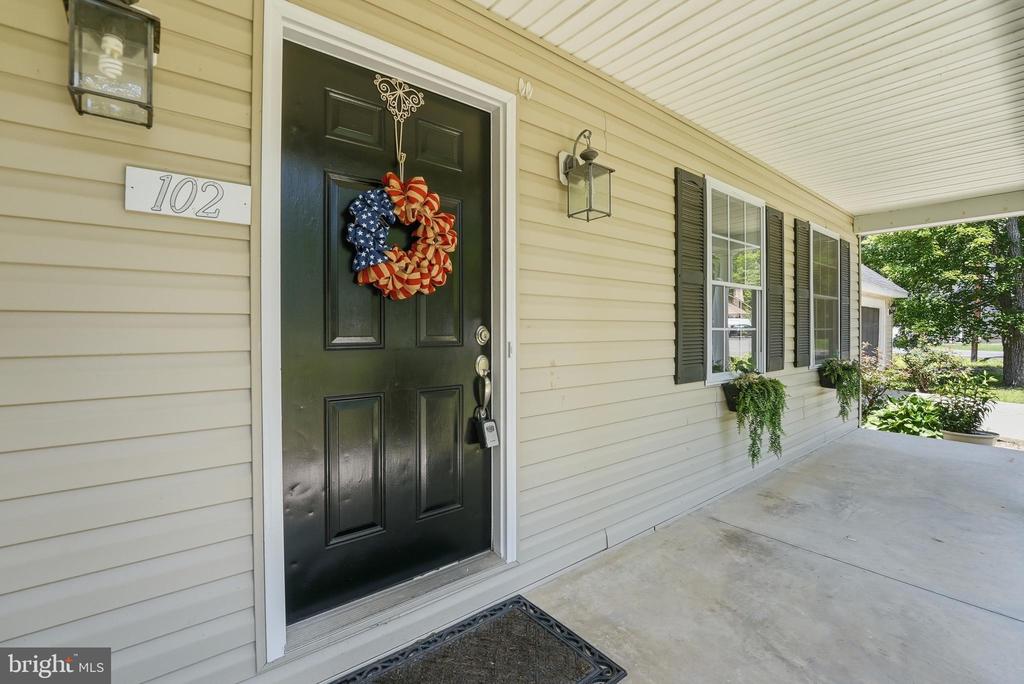 102 WAKEFIELD DR, LOCUST GROVE, Virginia 22508, 4 Bedrooms Bedrooms, ,3 BathroomsBathrooms,Residential,102 WAKEFIELD DR,VAOR2014532 MLS # VAOR2014532 102 WAKEFIELD DR, LOCUST GROVE, Virginia 22508, 4 Bedrooms Bedrooms, ,3 BathroomsBathrooms,Residential,102 WAKEFIELD DR,VAOR2014532 MLS # VAOR2014532