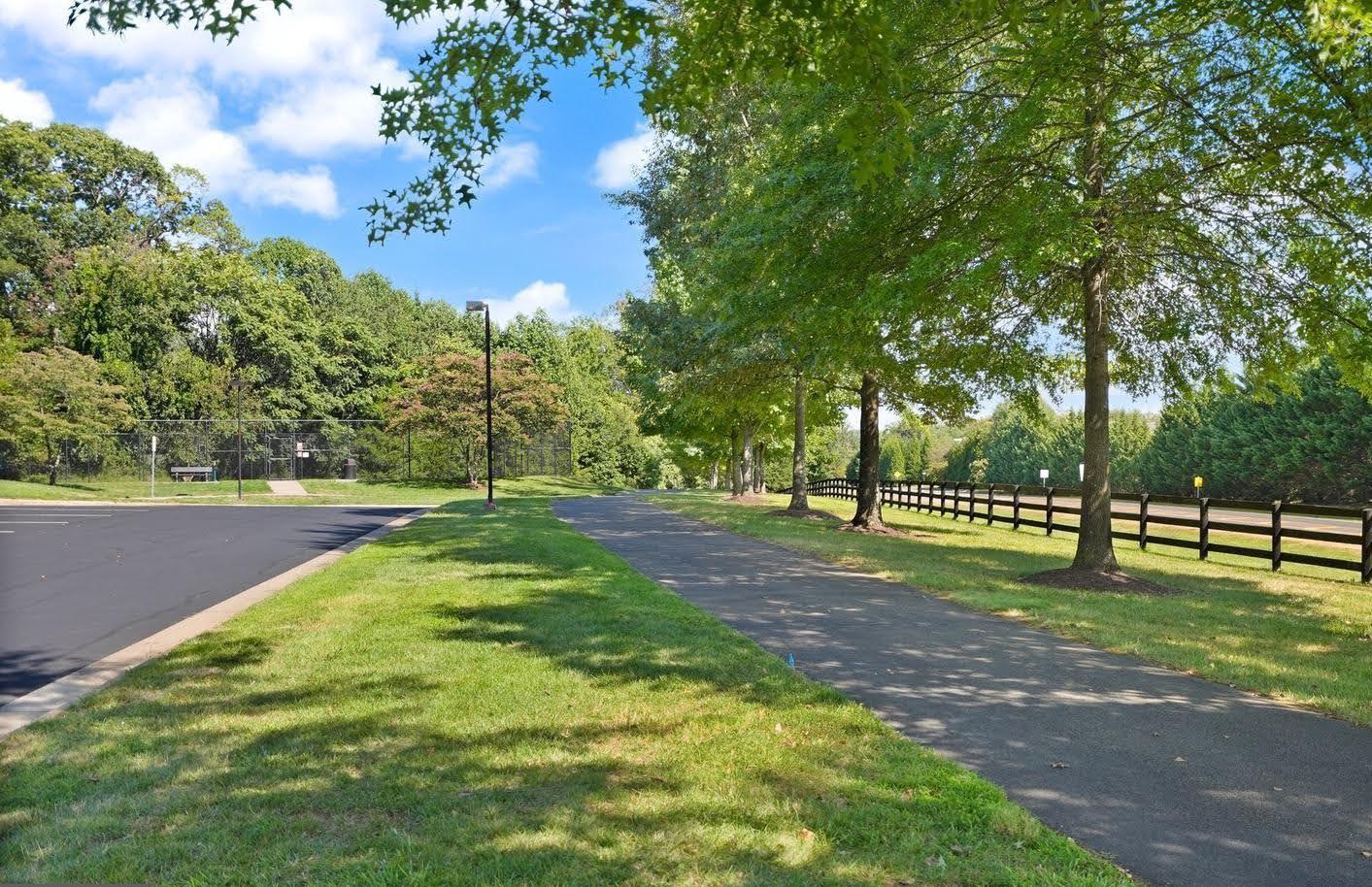 7334 LAKE WILLOW CT, WARRENTON, Virginia 20187, 3 Bedrooms Bedrooms, ,2 BathroomsBathrooms,Residential,7334 LAKE WILLOW CT,VAFQ2022774 MLS # VAFQ2022774 7334 LAKE WILLOW CT, WARRENTON, Virginia 20187, 3 Bedrooms Bedrooms, ,2 BathroomsBathrooms,Residential,7334 LAKE WILLOW CT,VAFQ2022774 MLS # VAFQ2022774