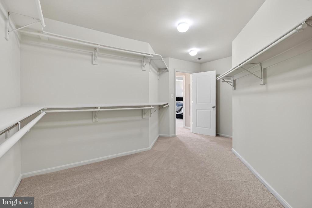 3582 DELL CT, WARRENTON, Virginia 20187, 4 Bedrooms Bedrooms, ,3 BathroomsBathrooms,Residential,3582 DELL CT,VAFQ2022808 MLS # VAFQ2022808 3582 DELL CT, WARRENTON, Virginia 20187, 4 Bedrooms Bedrooms, ,3 BathroomsBathrooms,Residential,3582 DELL CT,VAFQ2022808 MLS # VAFQ2022808