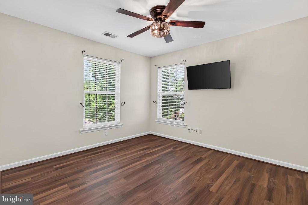 3582 DELL CT, WARRENTON, Virginia 20187, 4 Bedrooms Bedrooms, ,3 BathroomsBathrooms,Residential,3582 DELL CT,VAFQ2022808 MLS # VAFQ2022808 3582 DELL CT, WARRENTON, Virginia 20187, 4 Bedrooms Bedrooms, ,3 BathroomsBathrooms,Residential,3582 DELL CT,VAFQ2022808 MLS # VAFQ2022808