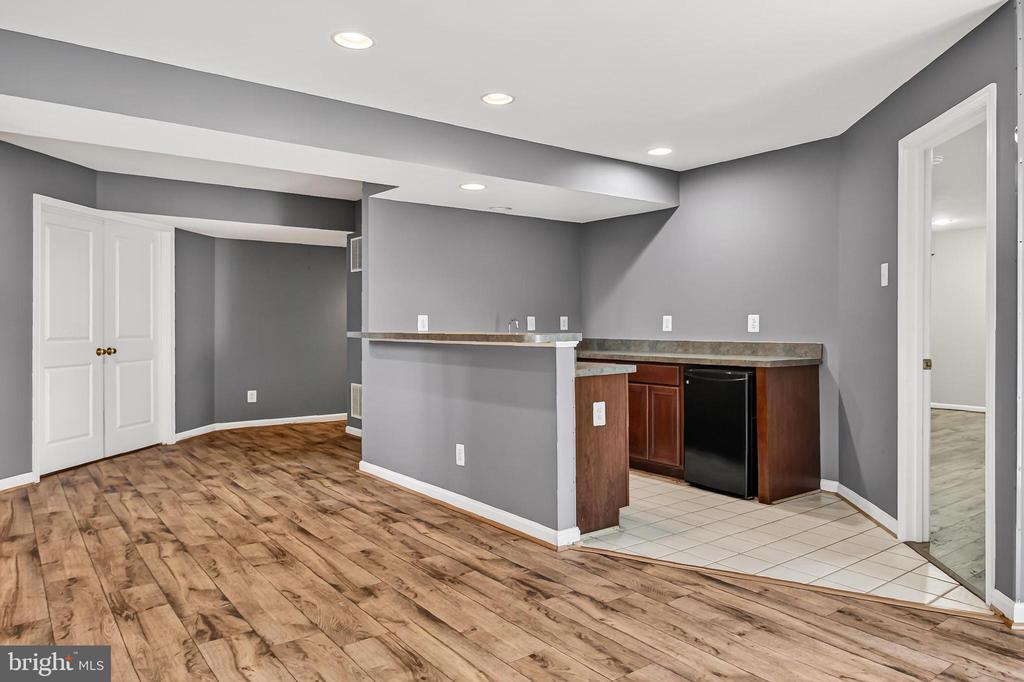3582 DELL CT, WARRENTON, Virginia 20187, 4 Bedrooms Bedrooms, ,3 BathroomsBathrooms,Residential,3582 DELL CT,VAFQ2022808 MLS # VAFQ2022808 3582 DELL CT, WARRENTON, Virginia 20187, 4 Bedrooms Bedrooms, ,3 BathroomsBathrooms,Residential,3582 DELL CT,VAFQ2022808 MLS # VAFQ2022808