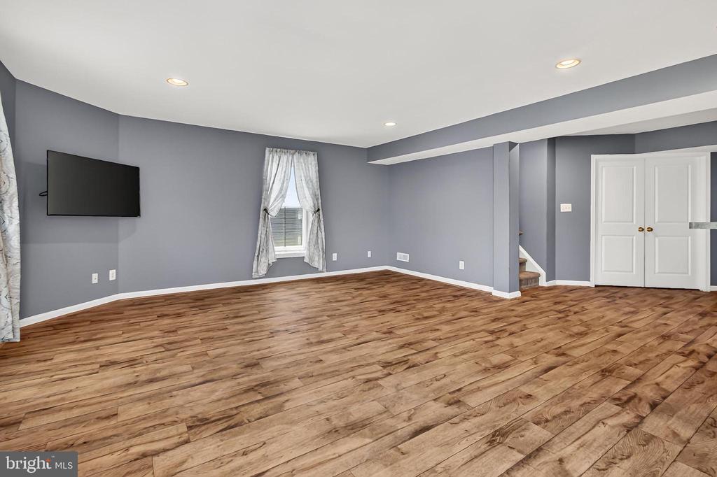 3582 DELL CT, WARRENTON, Virginia 20187, 4 Bedrooms Bedrooms, ,3 BathroomsBathrooms,Residential,3582 DELL CT,VAFQ2022808 MLS # VAFQ2022808 3582 DELL CT, WARRENTON, Virginia 20187, 4 Bedrooms Bedrooms, ,3 BathroomsBathrooms,Residential,3582 DELL CT,VAFQ2022808 MLS # VAFQ2022808