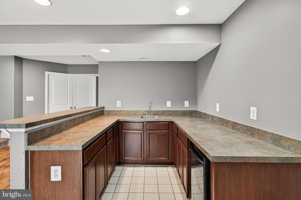 3582 DELL CT, WARRENTON, Virginia 20187, 4 Bedrooms Bedrooms, ,3 BathroomsBathrooms,Residential,3582 DELL CT,VAFQ2022808 MLS # VAFQ2022808 3582 DELL CT, WARRENTON, Virginia 20187, 4 Bedrooms Bedrooms, ,3 BathroomsBathrooms,Residential,3582 DELL CT,VAFQ2022808 MLS # VAFQ2022808