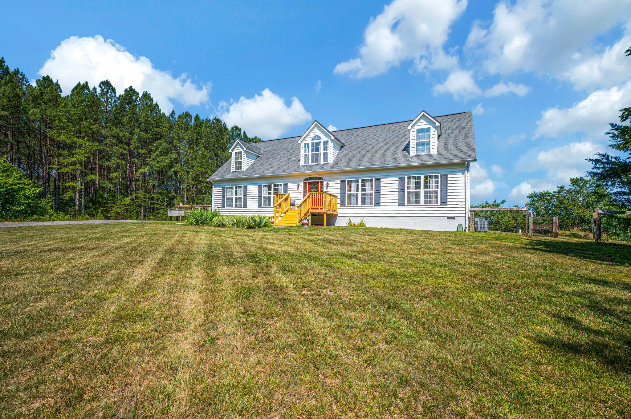 280 MAY LN, LOUISA, Virginia 23093, 4 Bedrooms Bedrooms, ,3 BathroomsBathrooms,Residential,280 MAY LN,VALA2010172 MLS # VALA2010172 280 MAY LN, LOUISA, Virginia 23093, 4 Bedrooms Bedrooms, ,3 BathroomsBathrooms,Residential,280 MAY LN,VALA2010172 MLS # VALA2010172