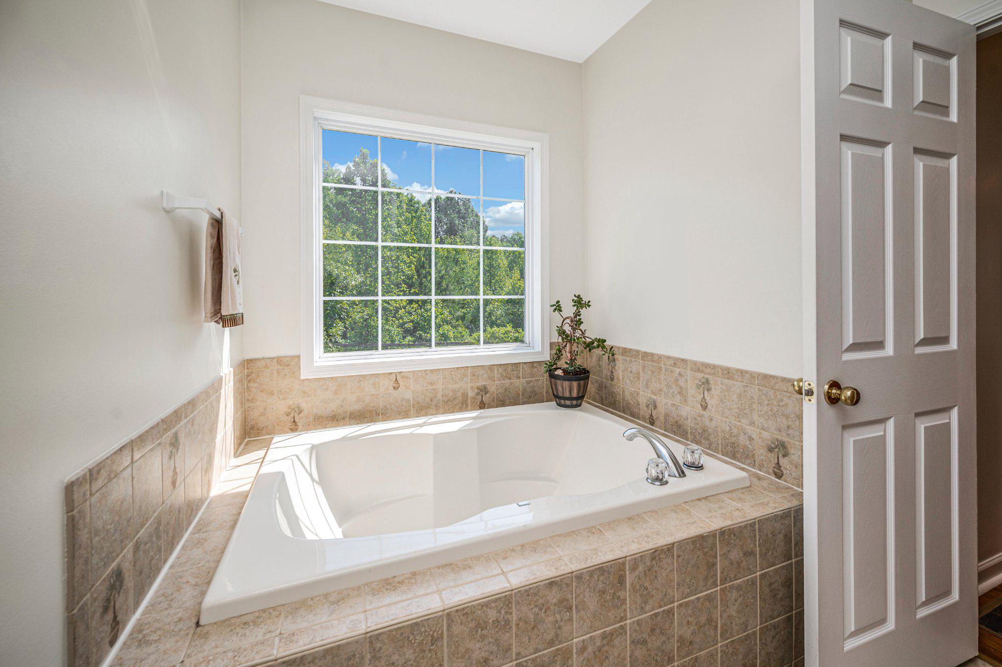 280 MAY LN, LOUISA, Virginia 23093, 4 Bedrooms Bedrooms, ,3 BathroomsBathrooms,Residential,280 MAY LN,VALA2010172 MLS # VALA2010172 280 MAY LN, LOUISA, Virginia 23093, 4 Bedrooms Bedrooms, ,3 BathroomsBathrooms,Residential,280 MAY LN,VALA2010172 MLS # VALA2010172