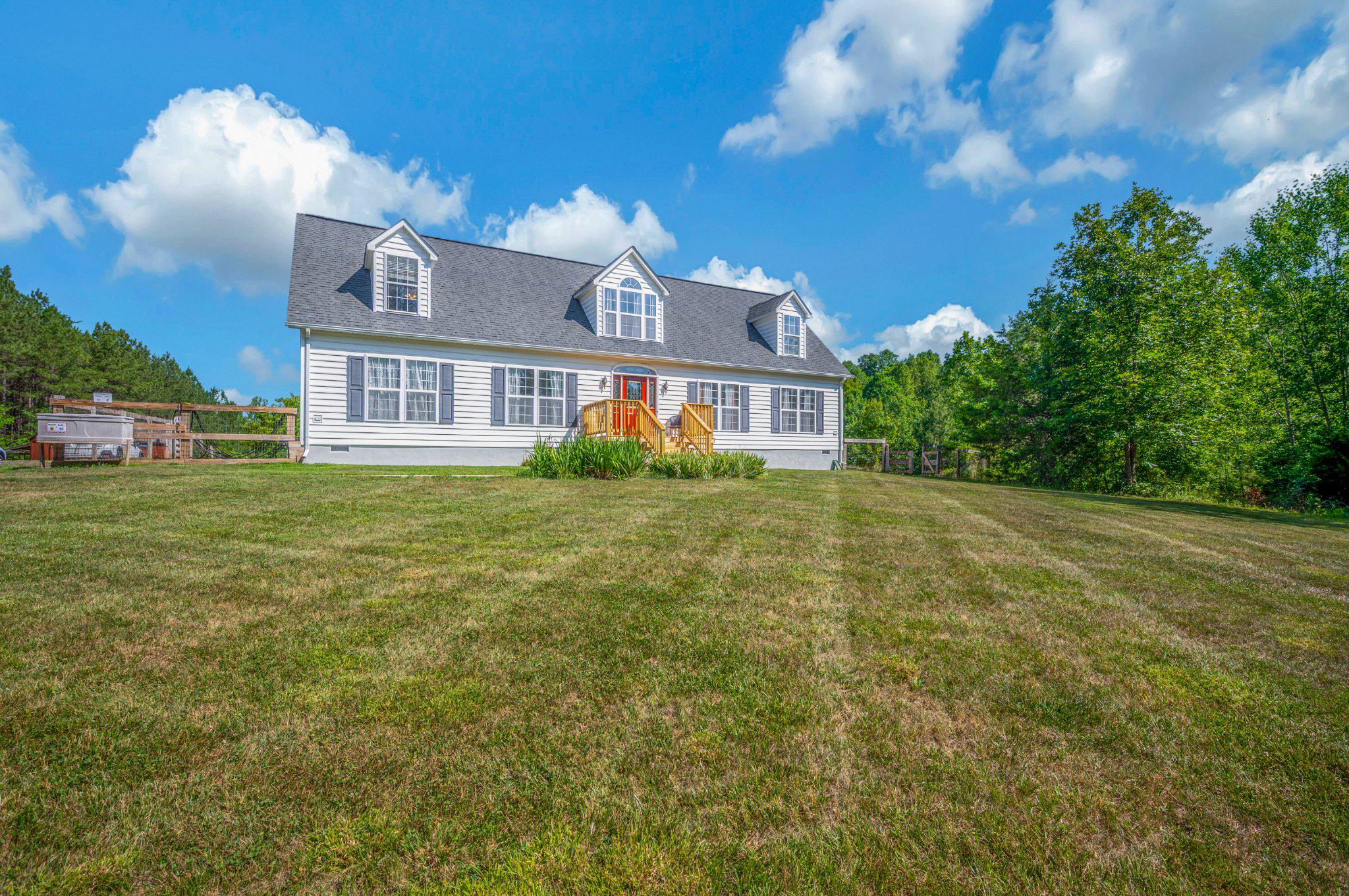 280 MAY LN, LOUISA, Virginia 23093, 4 Bedrooms Bedrooms, ,3 BathroomsBathrooms,Residential,280 MAY LN,VALA2010172 MLS # VALA2010172 280 MAY LN, LOUISA, Virginia 23093, 4 Bedrooms Bedrooms, ,3 BathroomsBathrooms,Residential,280 MAY LN,VALA2010172 MLS # VALA2010172