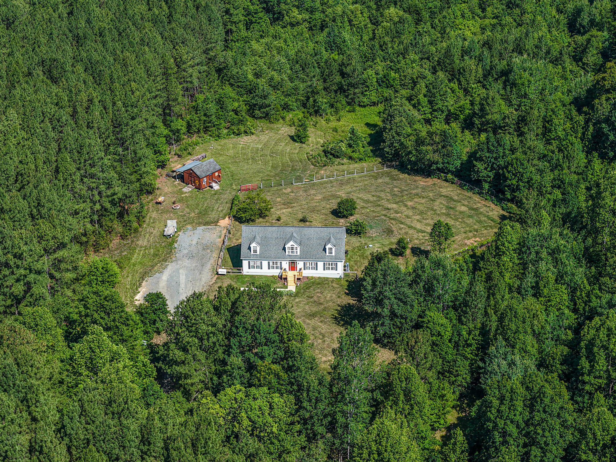280 MAY LN, LOUISA, Virginia 23093, 4 Bedrooms Bedrooms, ,3 BathroomsBathrooms,Residential,280 MAY LN,VALA2010172 MLS # VALA2010172 280 MAY LN, LOUISA, Virginia 23093, 4 Bedrooms Bedrooms, ,3 BathroomsBathrooms,Residential,280 MAY LN,VALA2010172 MLS # VALA2010172