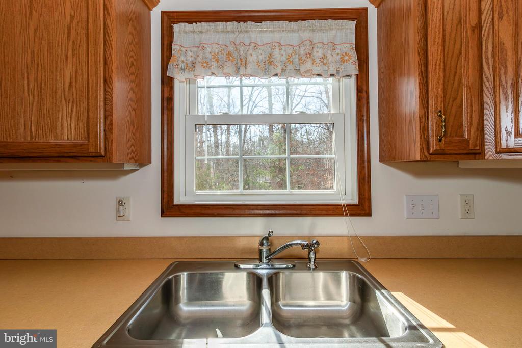 3 ALBANO CT, PALMYRA, Virginia 22963, 3 Bedrooms Bedrooms, ,3 BathroomsBathrooms,Residential,3 ALBANO CT,VAFN2000704 MLS # VAFN2000704