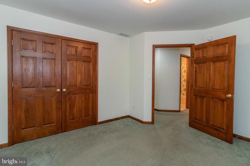 3 ALBANO CT, PALMYRA, Virginia 22963, 3 Bedrooms Bedrooms, ,3 BathroomsBathrooms,Residential,3 ALBANO CT,VAFN2000704 MLS # VAFN2000704