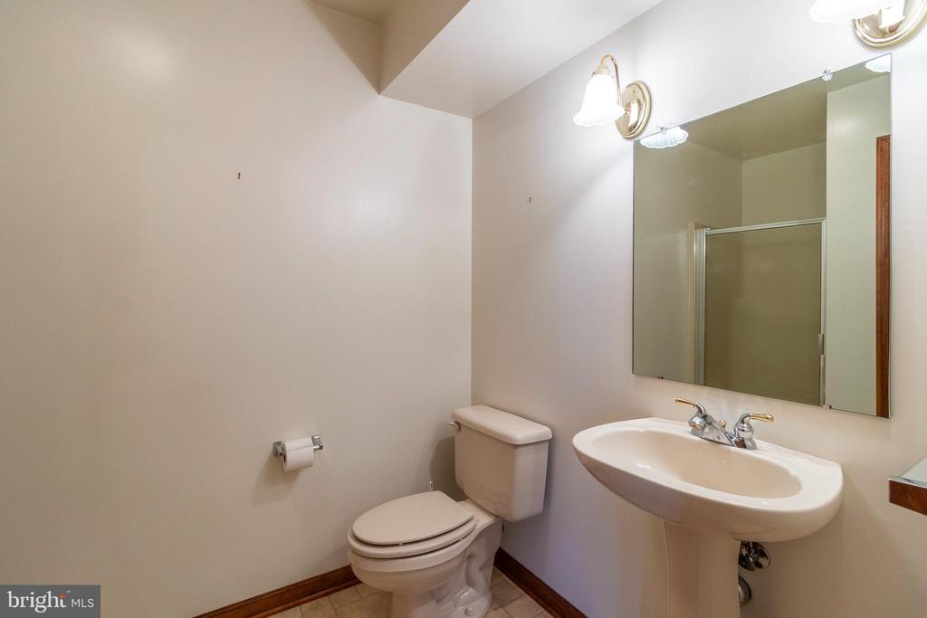 3 ALBANO CT, PALMYRA, Virginia 22963, 3 Bedrooms Bedrooms, ,3 BathroomsBathrooms,Residential,3 ALBANO CT,VAFN2000704 MLS # VAFN2000704