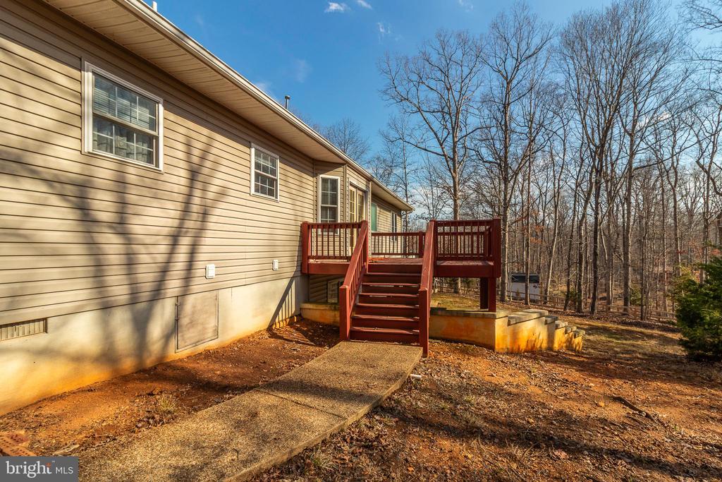 3 ALBANO CT, PALMYRA, Virginia 22963, 3 Bedrooms Bedrooms, ,3 BathroomsBathrooms,Residential,3 ALBANO CT,VAFN2000704 MLS # VAFN2000704