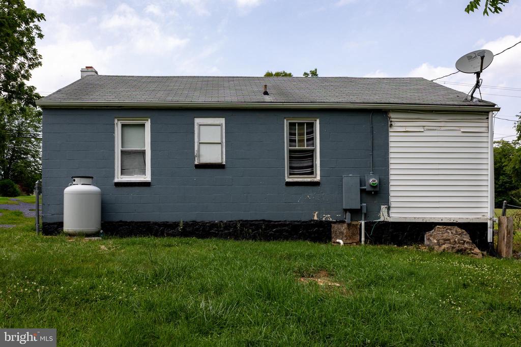 494 CHAPEL RD, STANLEY, Virginia 22851, 2 Bedrooms Bedrooms, ,1 BathroomBathrooms,Residential,494 CHAPEL RD,VAPA2006614 MLS # VAPA2006614