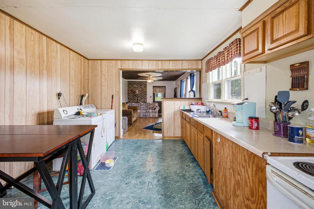 494 CHAPEL RD, STANLEY, Virginia 22851, 2 Bedrooms Bedrooms, ,1 BathroomBathrooms,Residential,494 CHAPEL RD,VAPA2006614 MLS # VAPA2006614