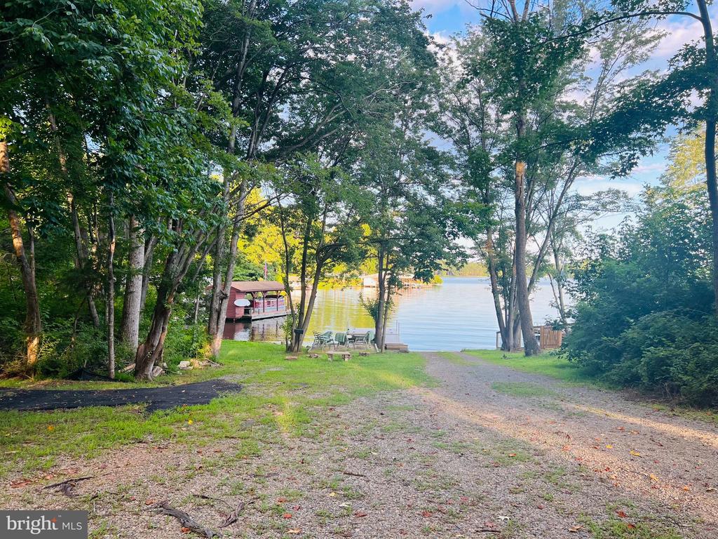 3631 BREAKNOCK RD, BUMPASS, Virginia 23024, 5 Bedrooms Bedrooms, ,3 BathroomsBathrooms,Residential,3631 BREAKNOCK RD,VASP2043430 MLS # VASP2043430
