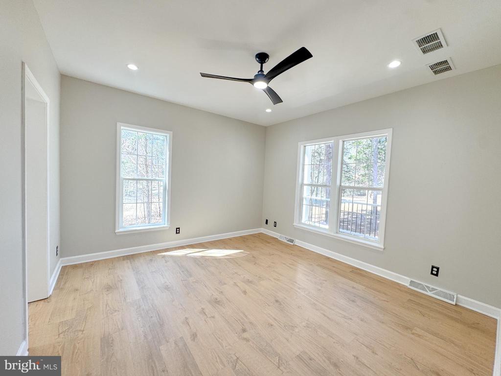 3631 BREAKNOCK RD, BUMPASS, Virginia 23024, 5 Bedrooms Bedrooms, ,3 BathroomsBathrooms,Residential,3631 BREAKNOCK RD,VASP2043430 MLS # VASP2043430