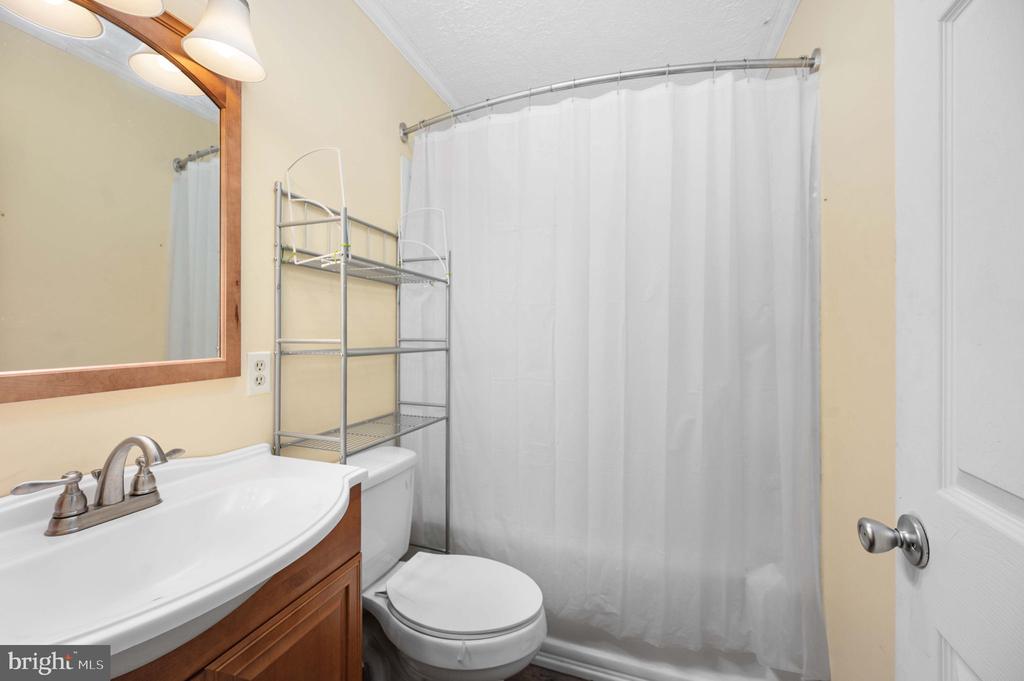 1564 BETHANY CHURCH RD, BUMPASS, Virginia 23024, 3 Bedrooms Bedrooms, ,2 BathroomsBathrooms,Residential,1564 BETHANY CHURCH RD,VALA2010138 MLS # VALA2010138 1564 BETHANY CHURCH RD, BUMPASS, Virginia 23024, 3 Bedrooms Bedrooms, ,2 BathroomsBathrooms,Residential,1564 BETHANY CHURCH RD,VALA2010138 MLS # VALA2010138
