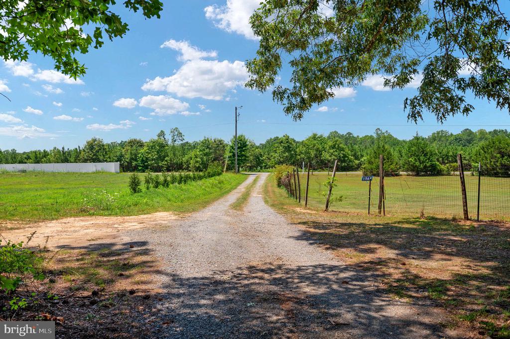 1564 BETHANY CHURCH RD, BUMPASS, Virginia 23024, 3 Bedrooms Bedrooms, ,2 BathroomsBathrooms,Residential,1564 BETHANY CHURCH RD,VALA2010138 MLS # VALA2010138 1564 BETHANY CHURCH RD, BUMPASS, Virginia 23024, 3 Bedrooms Bedrooms, ,2 BathroomsBathrooms,Residential,1564 BETHANY CHURCH RD,VALA2010138 MLS # VALA2010138