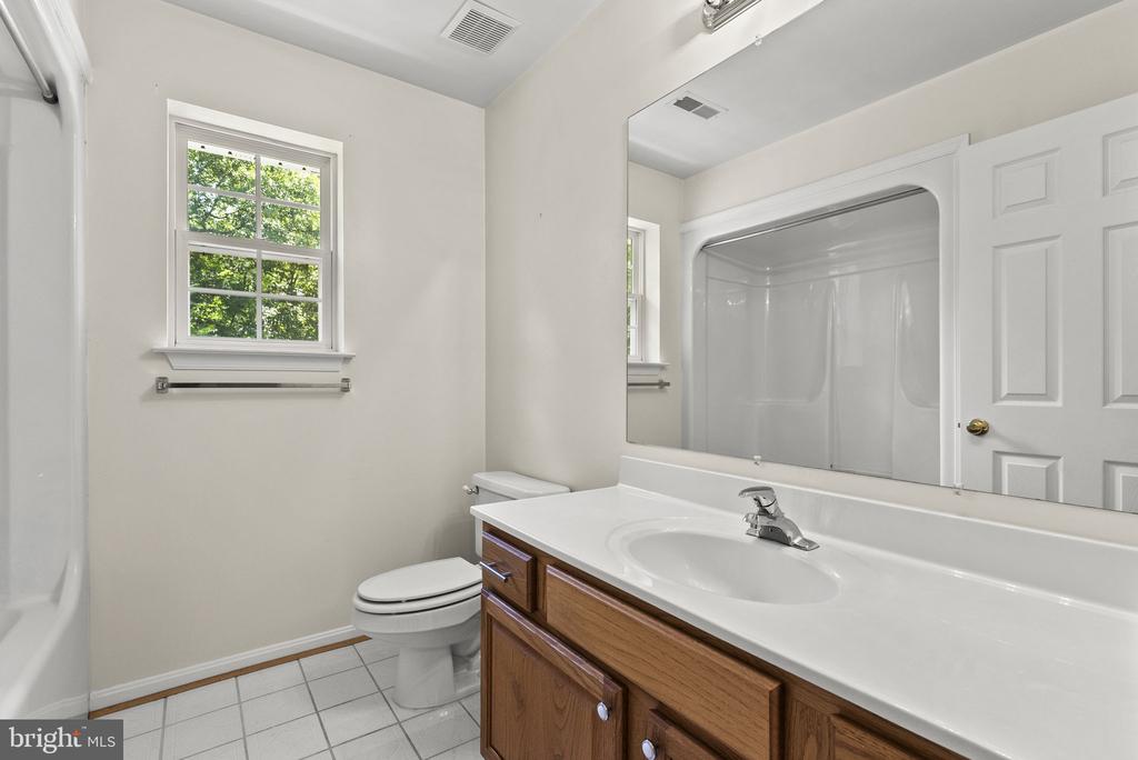 10275 MOUNTAIN RUN LAKE RD, CULPEPER, Virginia 22701, 3 Bedrooms Bedrooms, ,3 BathroomsBathrooms,Residential,10275 MOUNTAIN RUN LAKE RD,VACU2014250 MLS # VACU2014250 10275 MOUNTAIN RUN LAKE RD, CULPEPER, Virginia 22701, 3 Bedrooms Bedrooms, ,3 BathroomsBathrooms,Residential,10275 MOUNTAIN RUN LAKE RD,VACU2014250 MLS # VACU2014250