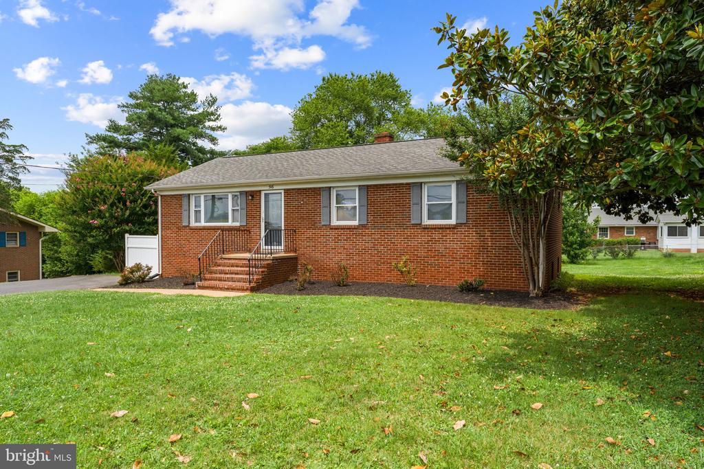 516 AZALEA ST, CULPEPER, Virginia 22701, 3 Bedrooms Bedrooms, ,1 BathroomBathrooms,Residential,516 AZALEA ST,VACU2014242 MLS # VACU2014242 516 AZALEA ST, CULPEPER, Virginia 22701, 3 Bedrooms Bedrooms, ,1 BathroomBathrooms,Residential,516 AZALEA ST,VACU2014242 MLS # VACU2014242