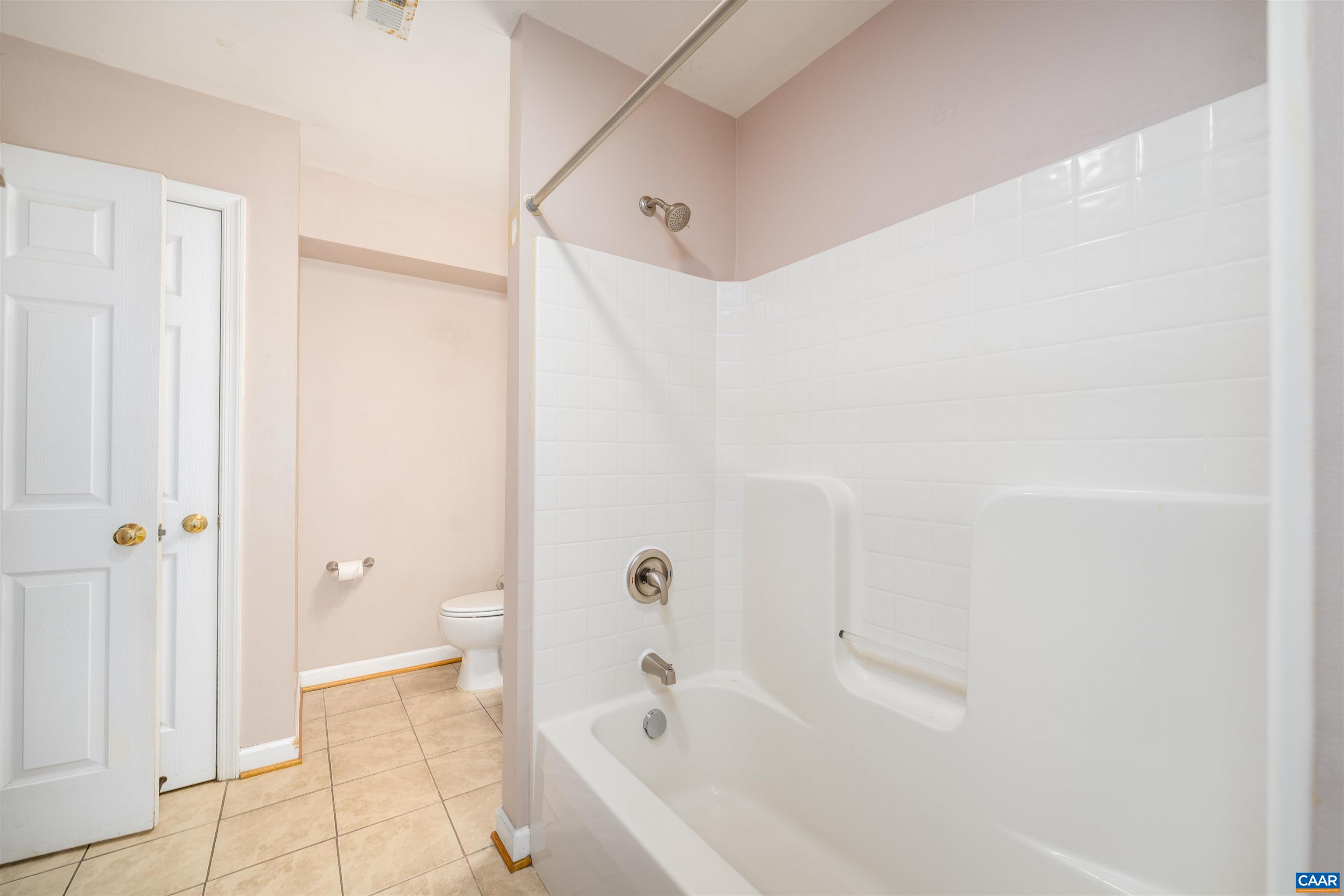 219 DUKE ST, GORDONSVILLE, Virginia 22942, 2 Bedrooms Bedrooms, ,2 BathroomsBathrooms,Residential,219 DUKE ST,678125 MLS # 678125 219 DUKE ST, GORDONSVILLE, Virginia 22942, 2 Bedrooms Bedrooms, ,2 BathroomsBathrooms,Residential,219 DUKE ST,678125 MLS # 678125