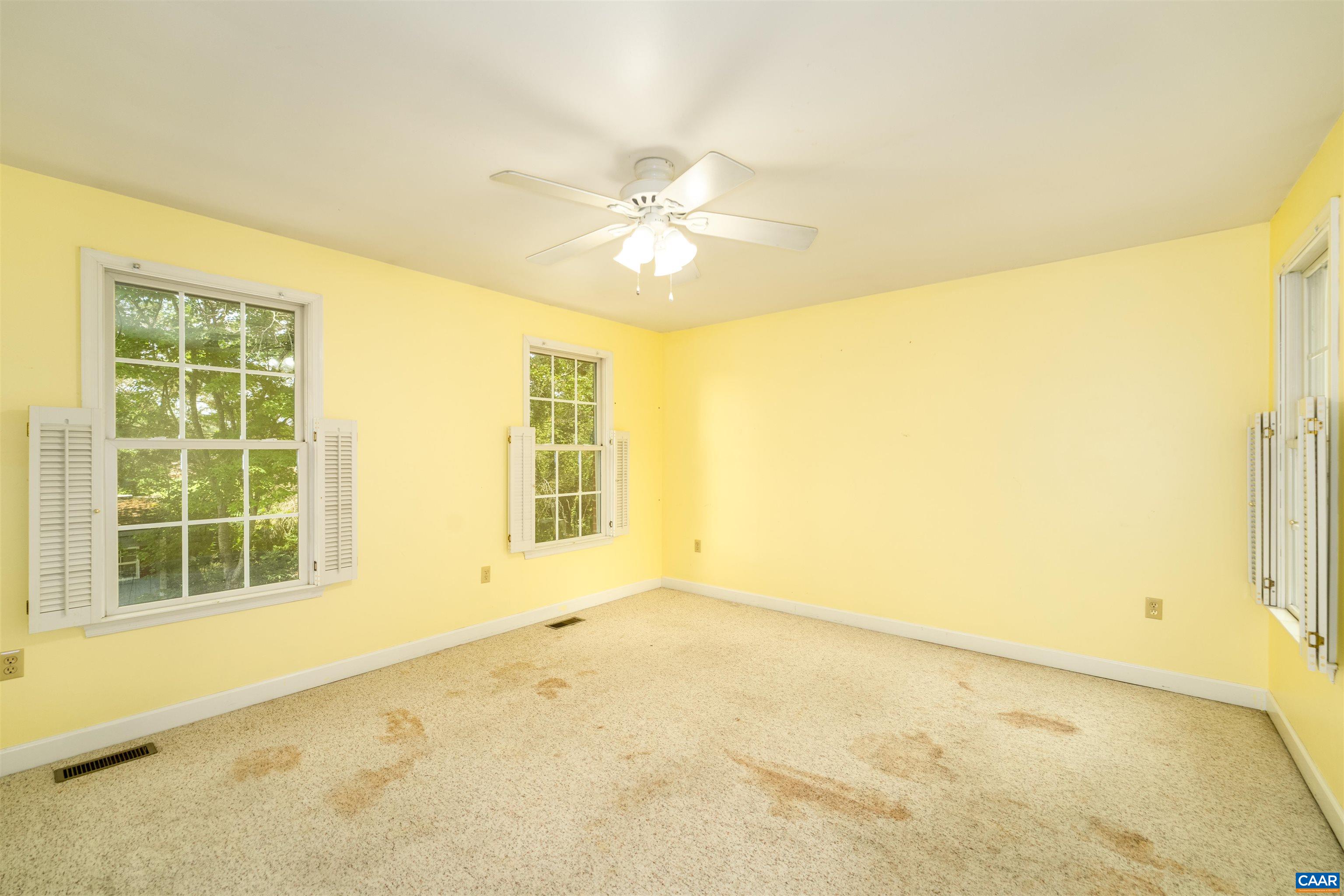 219 DUKE ST, GORDONSVILLE, Virginia 22942, 2 Bedrooms Bedrooms, ,2 BathroomsBathrooms,Residential,219 DUKE ST,678125 MLS # 678125 219 DUKE ST, GORDONSVILLE, Virginia 22942, 2 Bedrooms Bedrooms, ,2 BathroomsBathrooms,Residential,219 DUKE ST,678125 MLS # 678125