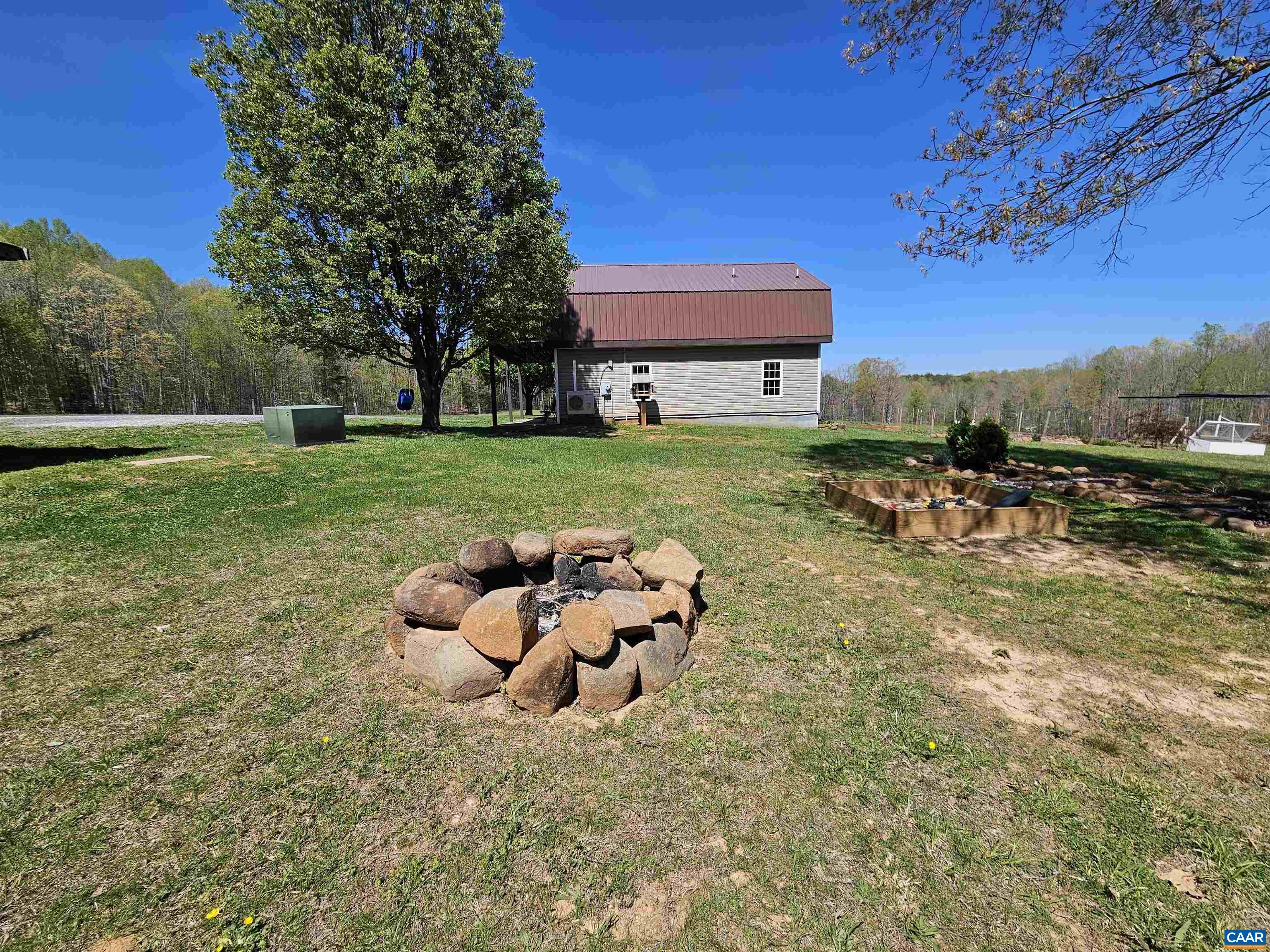 3814 S CONSTITUTION RTE, DILLWYN, Virginia 23936, 3 Bedrooms Bedrooms, ,1 BathroomBathrooms,Residential,3814 S CONSTITUTION RTE,679087 MLS # 679087 3814 S CONSTITUTION RTE, DILLWYN, Virginia 23936, 3 Bedrooms Bedrooms, ,1 BathroomBathrooms,Residential,3814 S CONSTITUTION RTE,679087 MLS # 679087