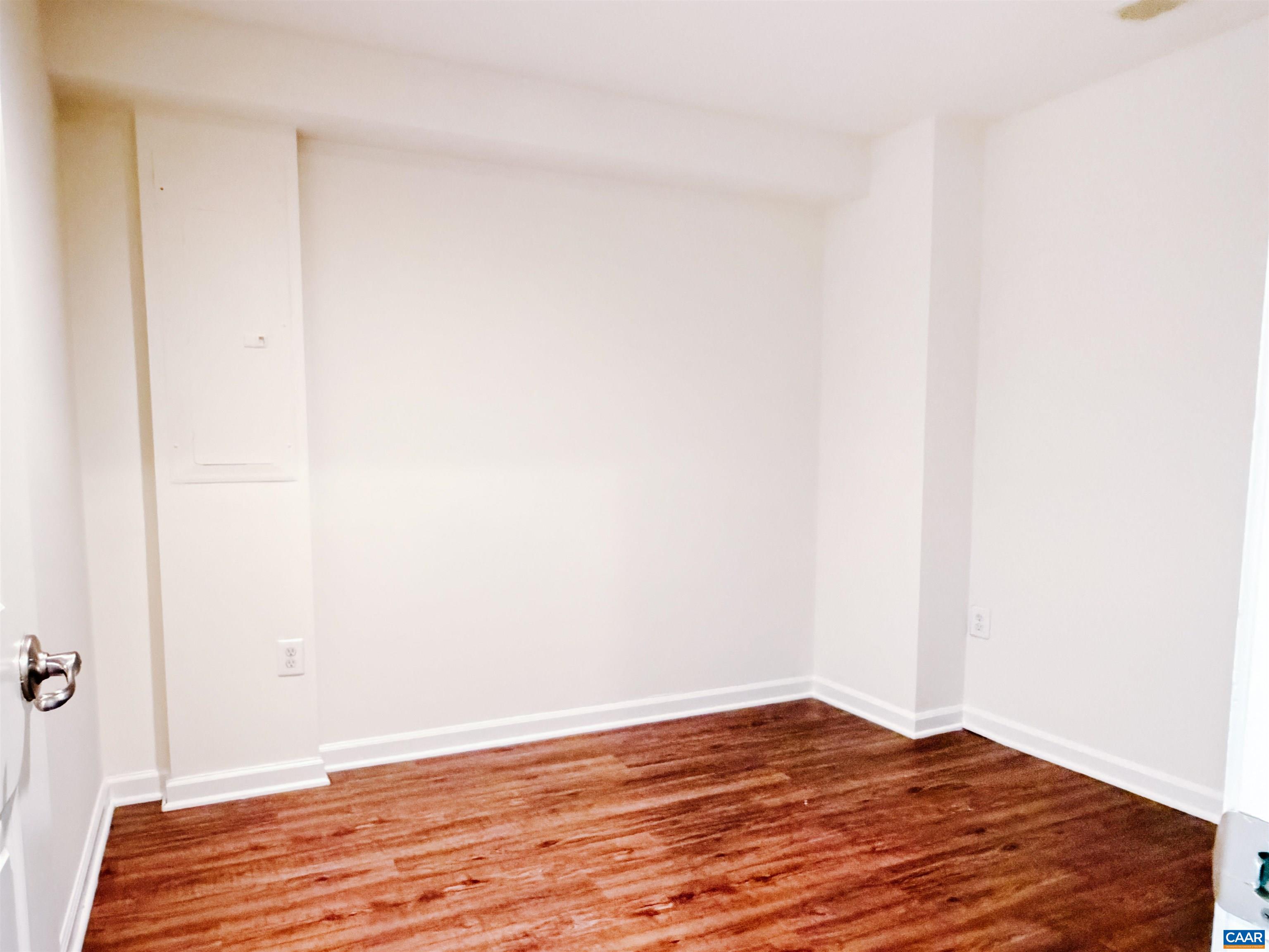 Basement flex room