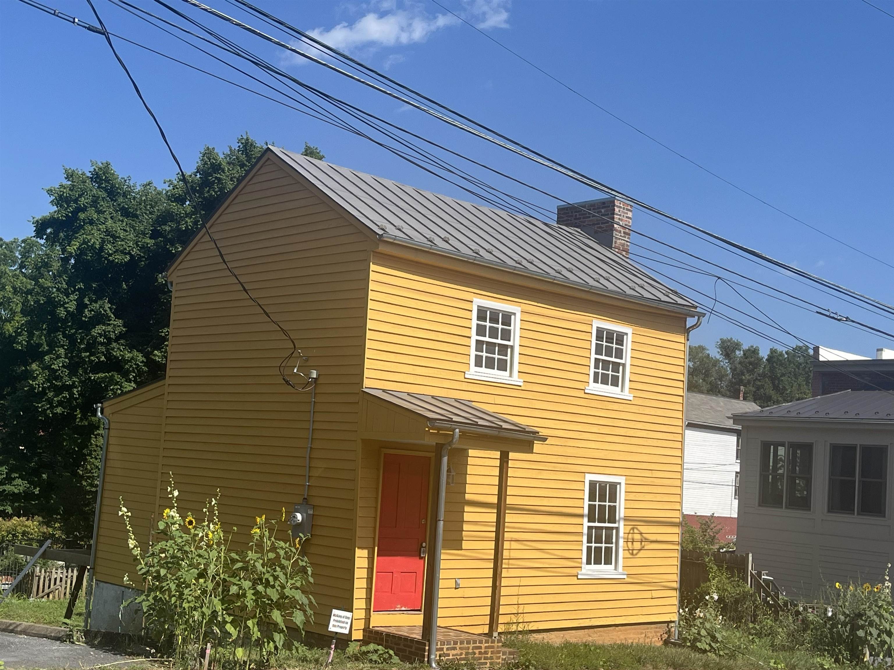 9 N JEFFERSON ST, STAUNTON, Virginia 24401, 2 Bedrooms Bedrooms, ,2 BathroomsBathrooms,Residential,9 N JEFFERSON ST,679092 MLS # 679092 9 N JEFFERSON ST, STAUNTON, Virginia 24401, 2 Bedrooms Bedrooms, ,2 BathroomsBathrooms,Residential,9 N JEFFERSON ST,679092 MLS # 679092