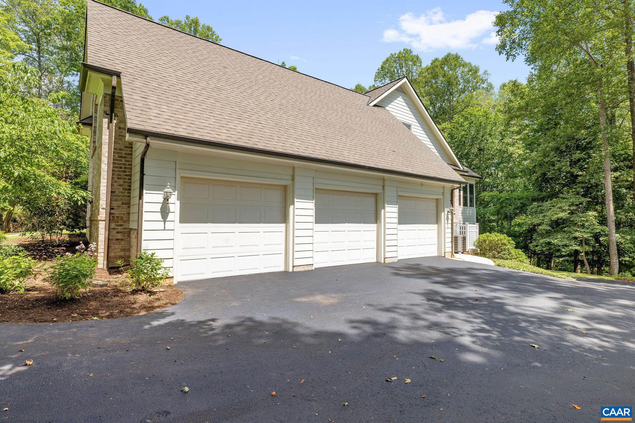 3059 HYDE PARK PL, KESWICK, Virginia 22947, 5 Bedrooms Bedrooms, ,5 BathroomsBathrooms,Residential,3059 HYDE PARK PL,679093 MLS # 679093