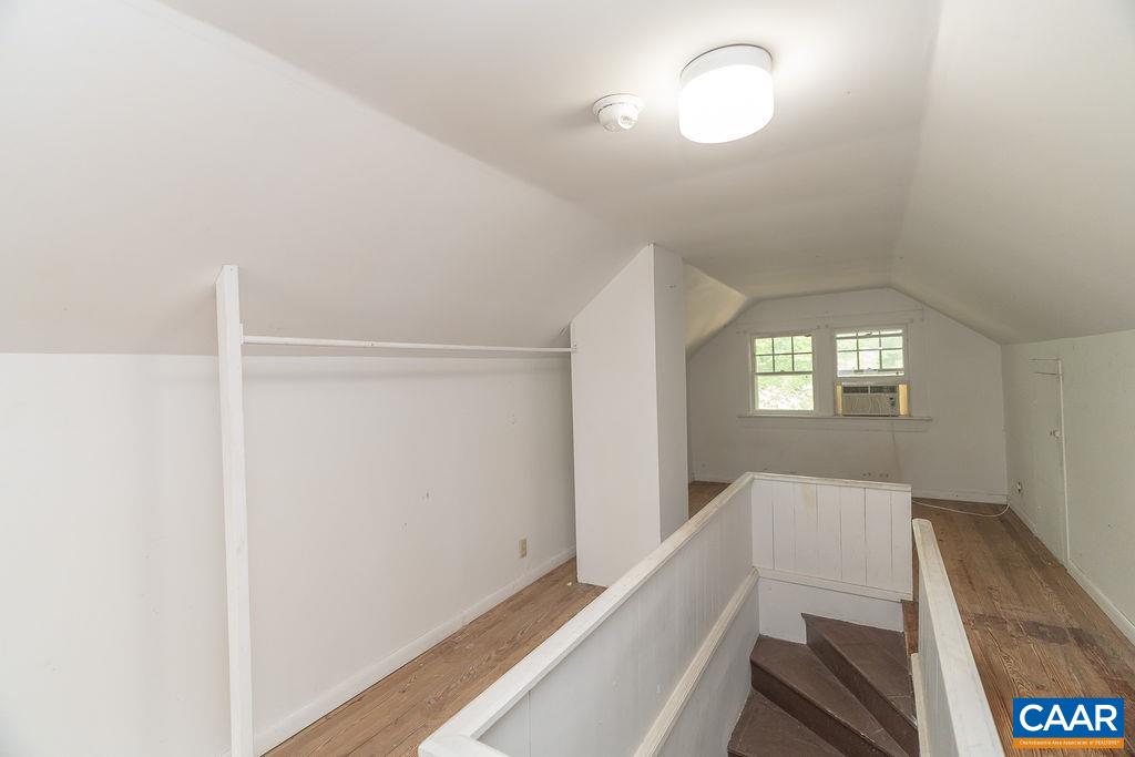 1893 WEST RIVER RD, SCOTTSVILLE, Virginia 24590, 3 Bedrooms Bedrooms, ,1 BathroomBathrooms,Residential,1893 WEST RIVER RD,679100 MLS # 679100