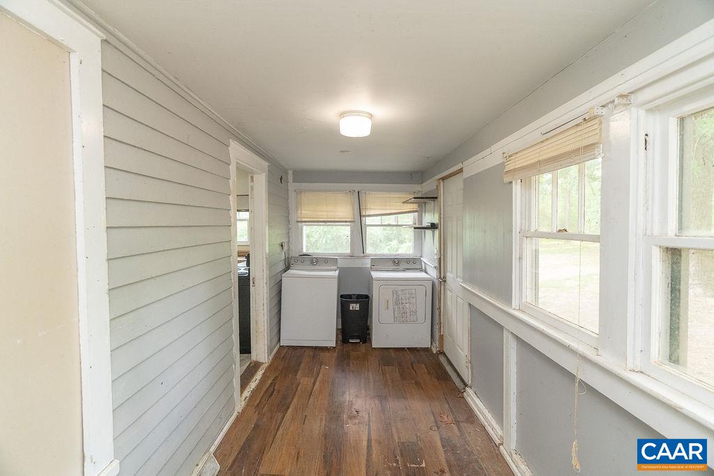 1893 WEST RIVER RD, SCOTTSVILLE, Virginia 24590, 3 Bedrooms Bedrooms, ,1 BathroomBathrooms,Residential,1893 WEST RIVER RD,679100 MLS # 679100