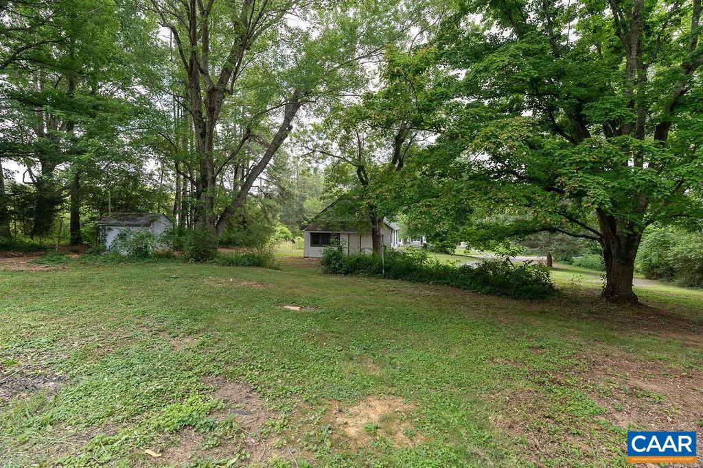 1893 WEST RIVER RD, SCOTTSVILLE, Virginia 24590, 3 Bedrooms Bedrooms, ,1 BathroomBathrooms,Residential,1893 WEST RIVER RD,679100 MLS # 679100