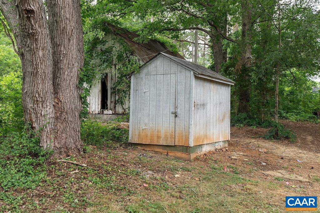 1893 WEST RIVER RD, SCOTTSVILLE, Virginia 24590, 3 Bedrooms Bedrooms, ,1 BathroomBathrooms,Residential,1893 WEST RIVER RD,679100 MLS # 679100